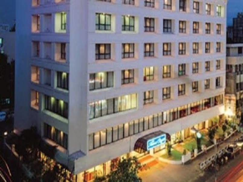 The Avenue Regent Ξενοδοχείο Kochi Εξωτερικό φωτογραφία